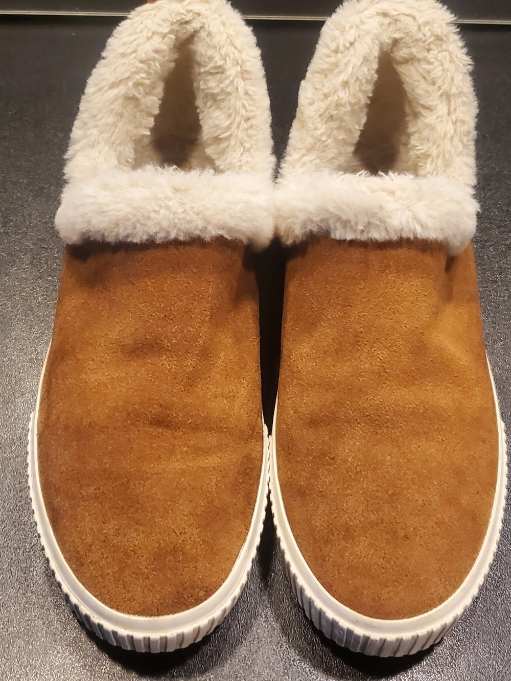 Timberland Women's Skyla Bay Slip-on Shoe Size 9 Suede